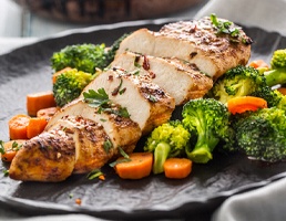 Chicken breast and vegetables