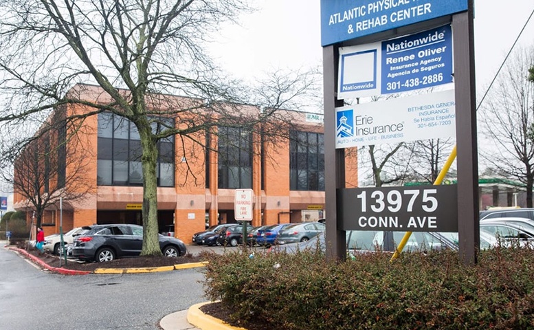 Outside view of Aspen Hill dental office